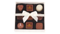9er Box mit Logo-Pralinés Siebdruck