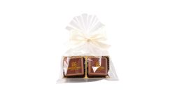 1 pc. Logo Praline With Clip Bow