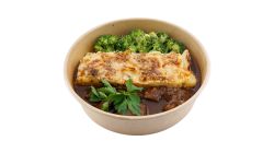 Balsamico-Rindsragout an Kartoffelgratin